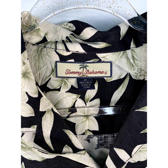 Tommy Bahama Floral Leaves‎ Print 100% Silk Mens Short Sleeve M - Picture 2 of 6